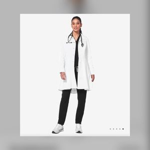 Figs The Statement Lab Coat, M
